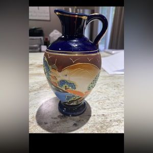 Hand Painted Sceanery On 6-7/8" Pitcher With Gold Trim (Made In Japan)